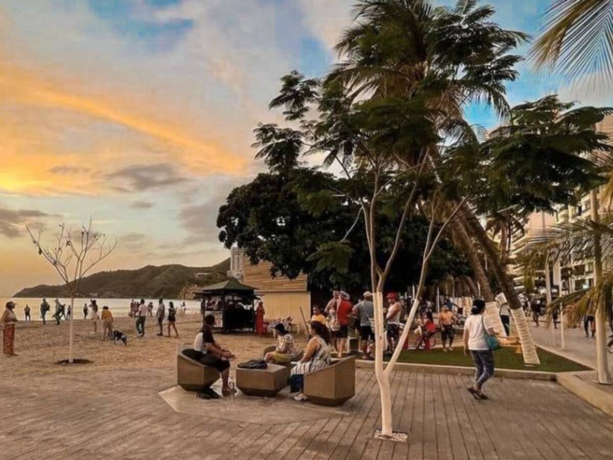 Nuevo camellón de El Rodadero robustece la economía de Santa Marta