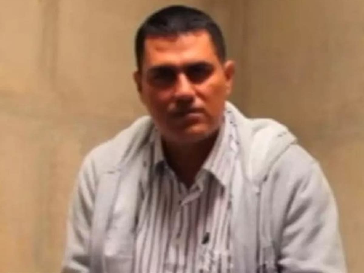 Juan Guillermo Monsalve, testigo contra Uribe, “fue golpeado” en la cárcel La Picota, denuncia su abogado