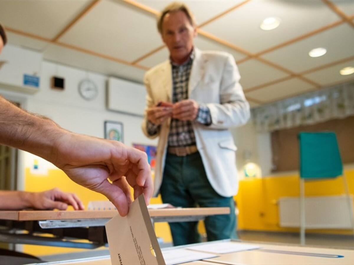 “Cede tu voto” la campaña impulsada en España por una hija de inmigrantes sin nacionalidad