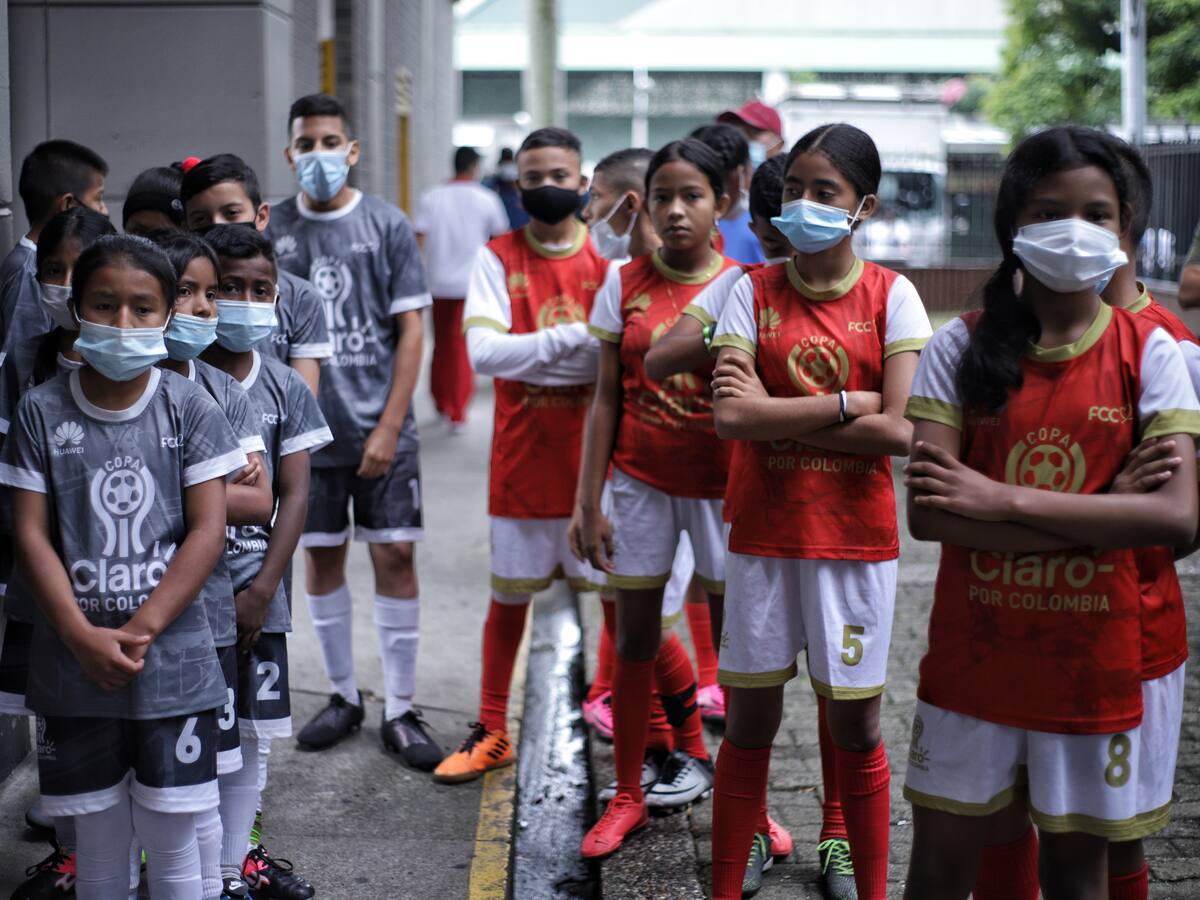 Copa Claro por Colombia: un torneo que promueve el fútbol en paz, el diálogo y la equidad
