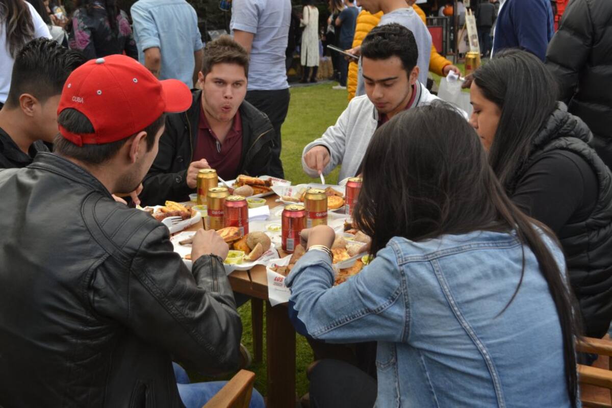 El evento contó con la presentación principal del artista Shaggy.