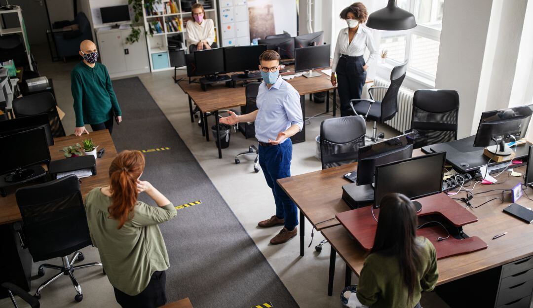 Distanciamiento en la oficina