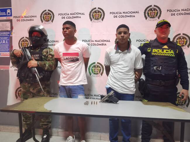 Dos presuntos delincuentes fueron capturados en Rebolo