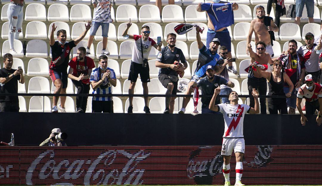 Falcao García celebrando su gol con Rayo Vallecano ante el Getafe 