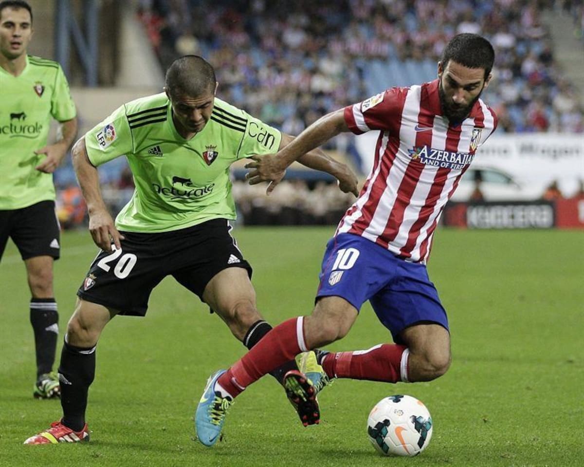 El equipo de Diego Simeone, si bien no tiene ni la nómina, ni las figuras, ni la capacidad goleadora de Barcelona, cumple con una campaña ideal y lleva 18 puntos en los seis juegos de liga cumplidos hasta ahora. Su triunfo más reciente fue ante Osasuna 2-1.