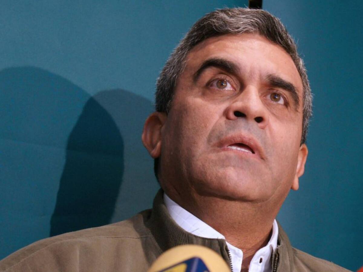 Familia de Raúl Baduel denuncia que no murió por COVID-19