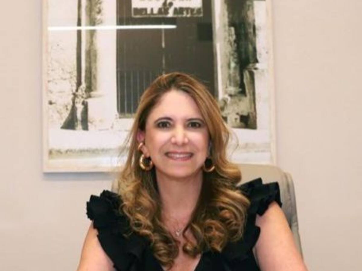 Unibac recibe Acreditación de Alta Calidad para Artes Plásticas y Artes Escénicas