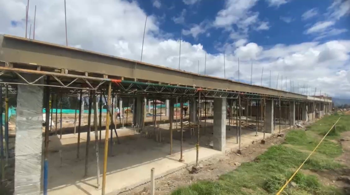 La Administración Municipal informó que se invierten cerca de $100.000 millones en el plan vial del centro y el Edificio Municipal y que deberán concluir en mayo de 2027.