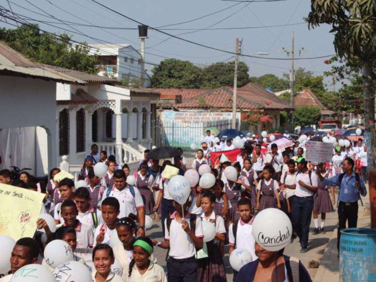 En Arjona Bolívar también marcharon para conmemorar a las víctimas