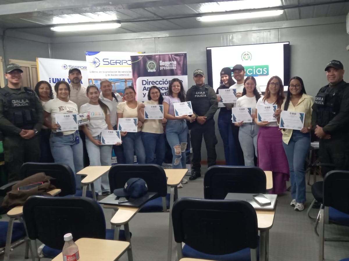 El Gaula de la Policía dictó curso de prevención antiextorsión en Cartagena