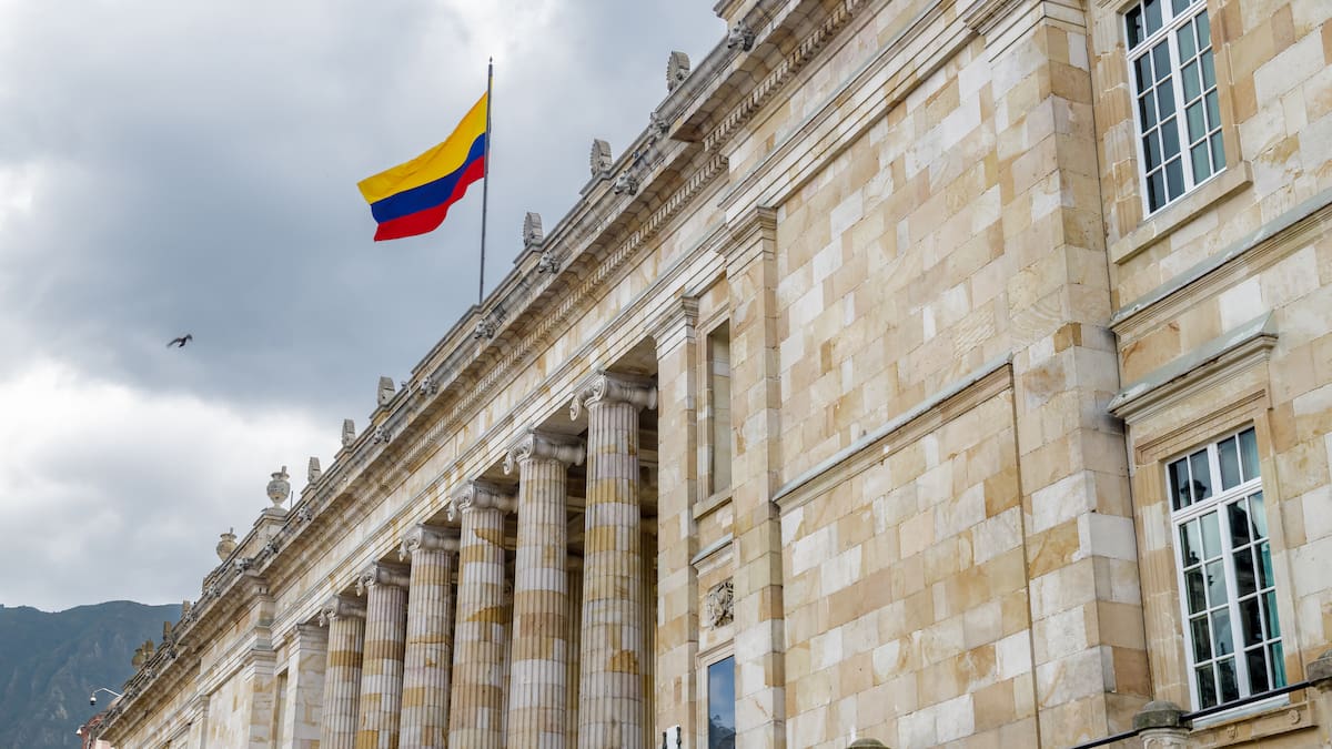 ¿Qué hace un congresista? Sueldo en el 2024 y 5 funciones que tal vez no conocía