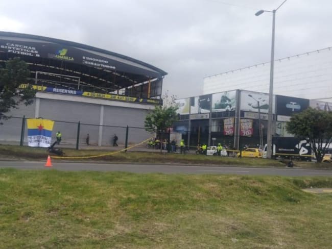 Detonan de forma controlada paquete con bandera del MRP en Bogotá