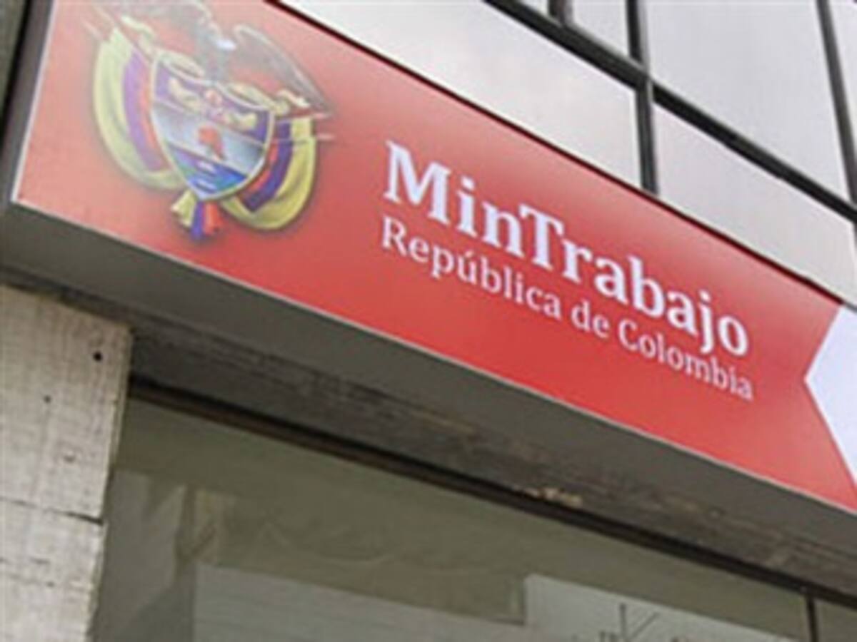 Intermediarios de seguros deben registrarse en Mintrabajo para operar
