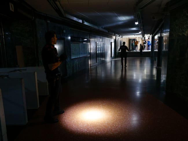 El servicio eléctrico en España se ha ido recuperando en España paulatinamente tras apagón.