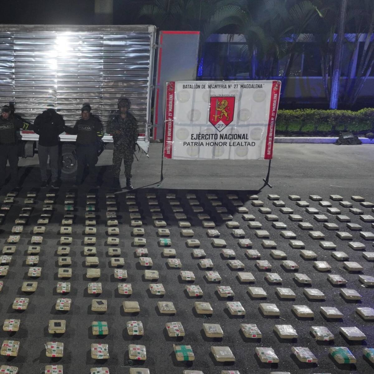Fuerza Pública decomisa cargamento de marihuana en Pitalito y evita su salida al exterior