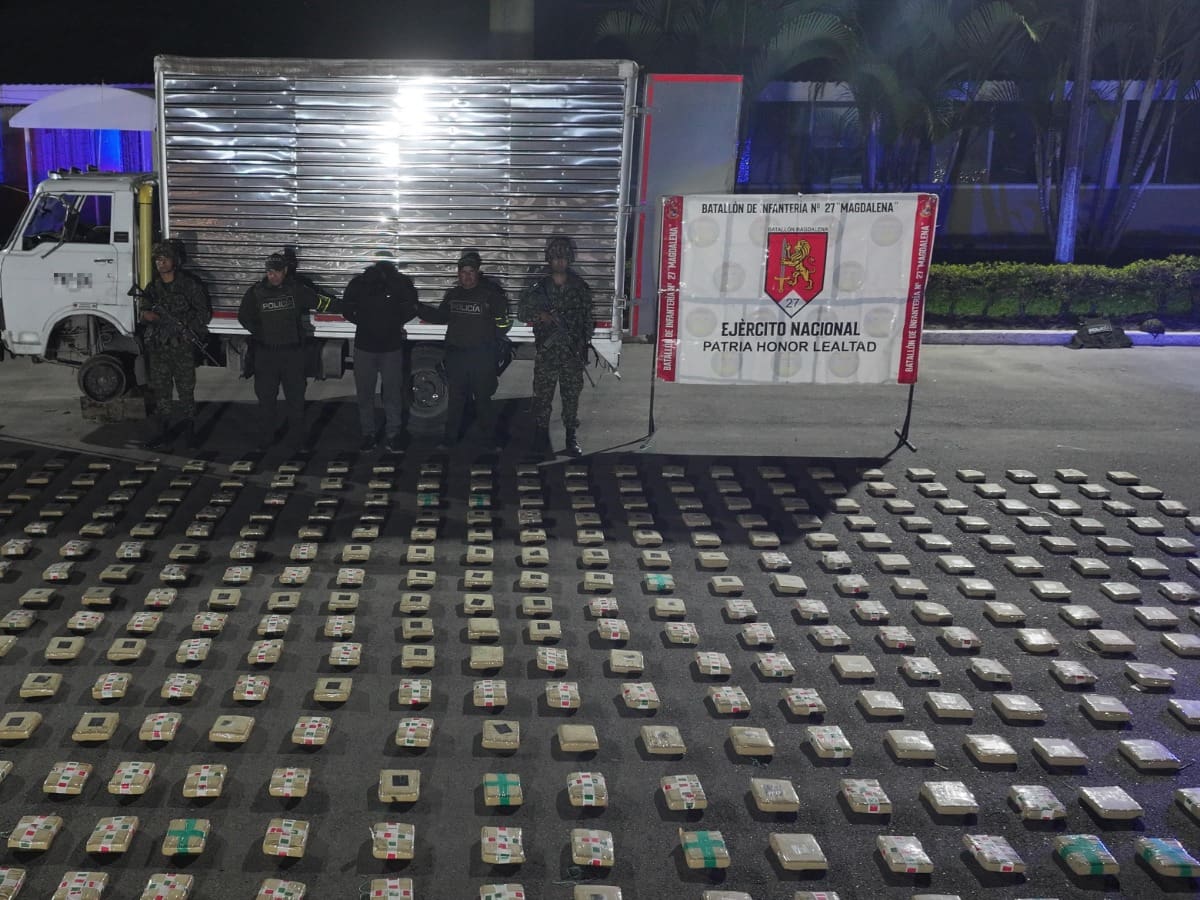 Fuerza Pública decomisa cargamento de marihuana en Pitalito y evita su salida al exterior