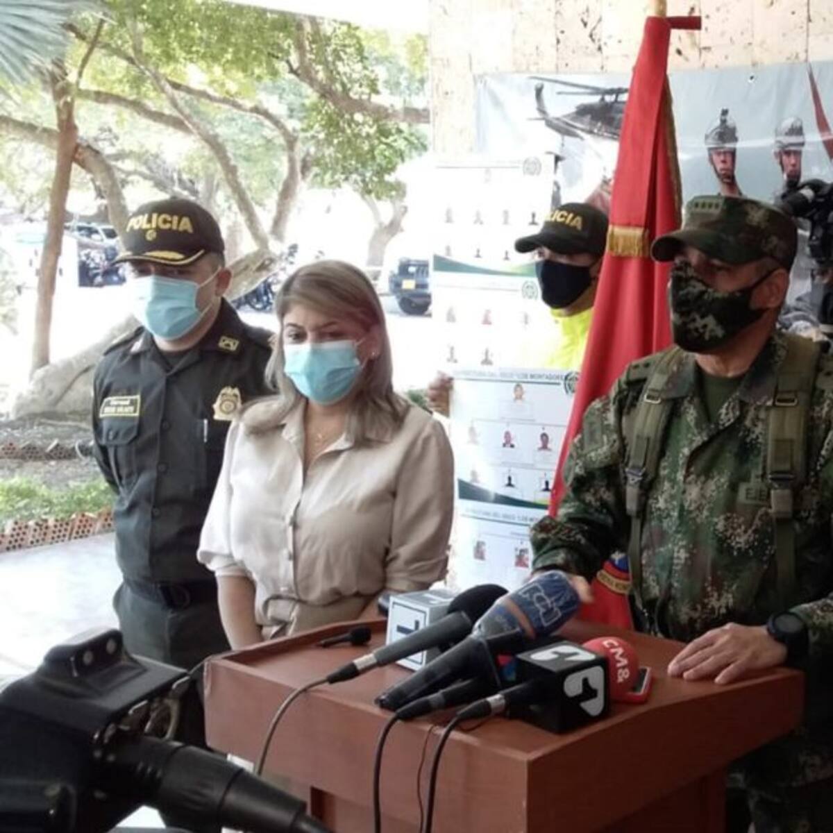 No hay alianzas entre las Autodefensas, políticos y agentes de la Policía