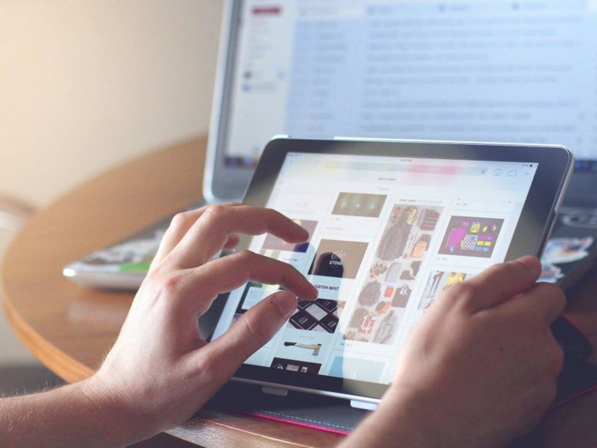 6 de cada 10 padres desconocen qué contenidos ven sus hijos por internet