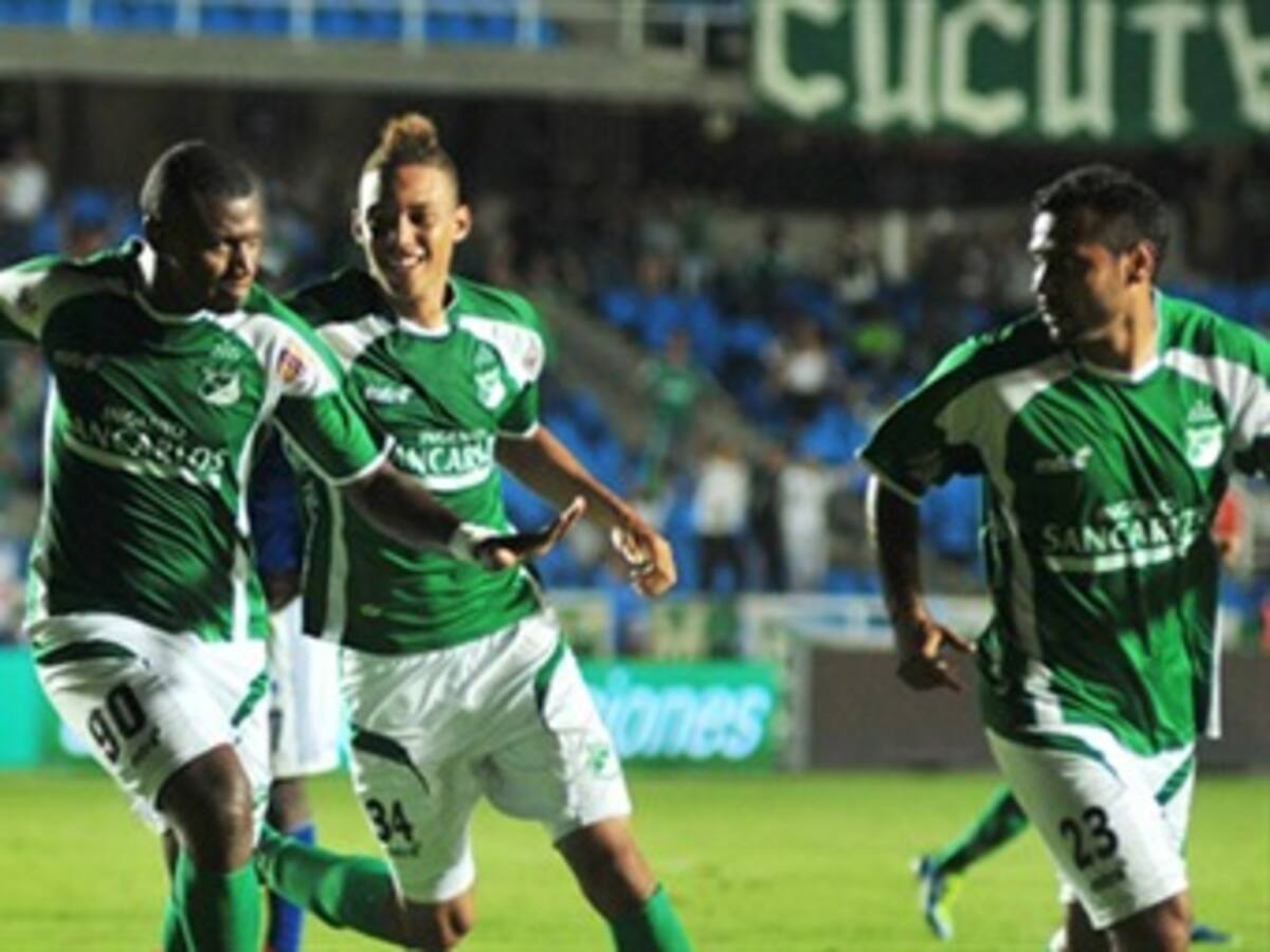 Deportivo Cali acabó invicto de Santa Fe y sigue en la pelea por clasificarse