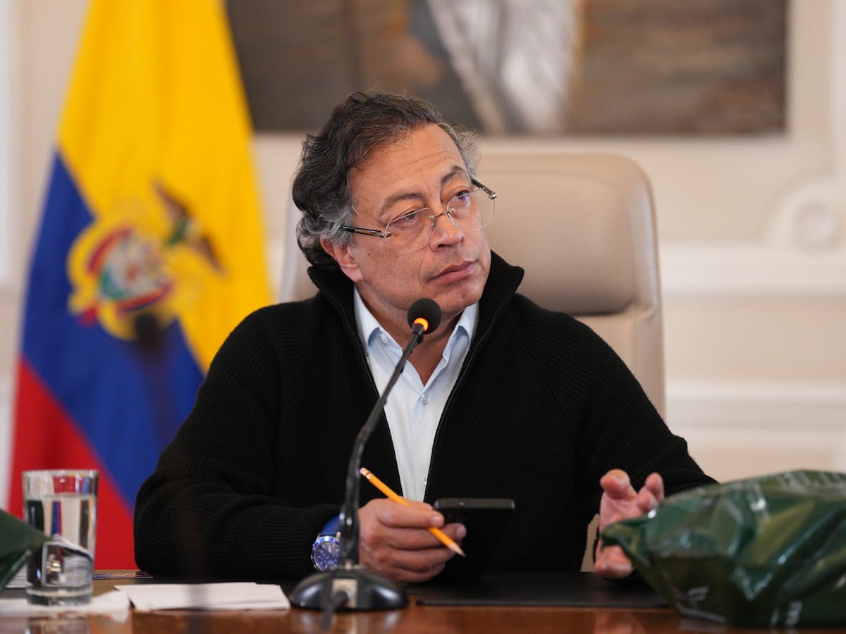 Petro ante conflicto en Irán: Estamos a punto de una guerra nuclear, América debe ser voz de paz