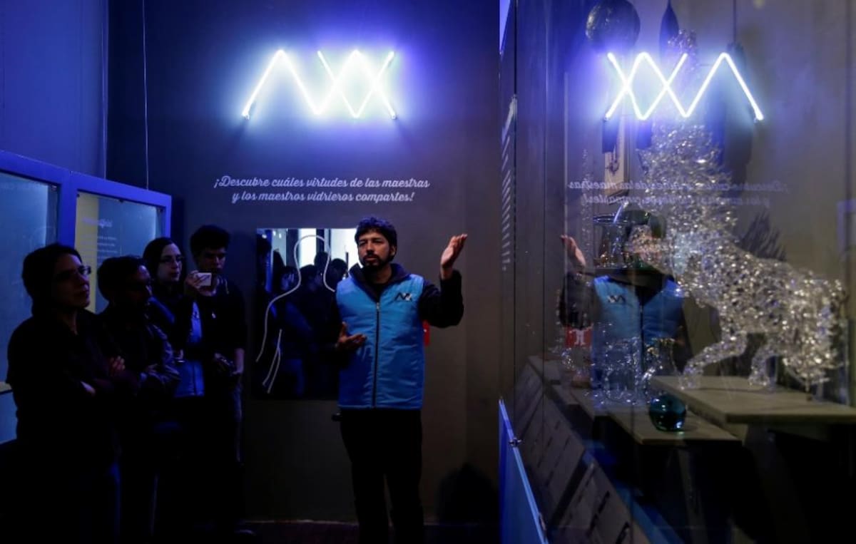En la localidad de San Cristobal, se encuentra el primer Museo Comunitario del Vidrio, que rescata y exalta el arte de los maestros vidrieros.