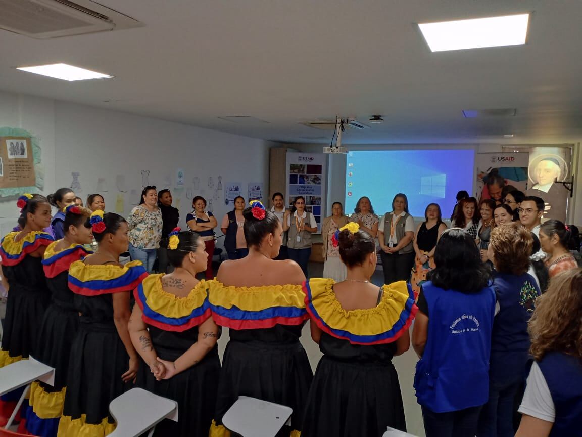 Centro Intégrate y USAID reconocen la labor de las lideresas en la zona de frontera