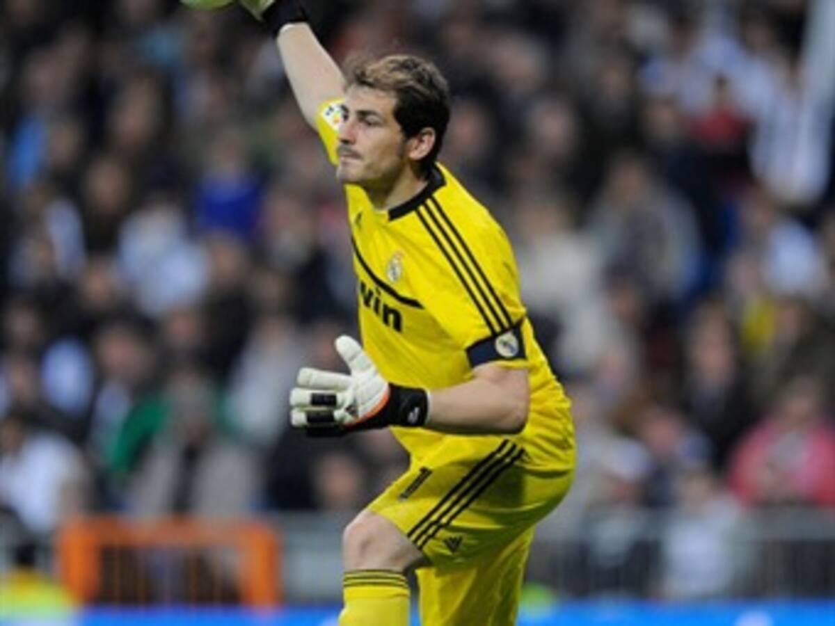 El Real Madrid golpea primero y vence al Valencia