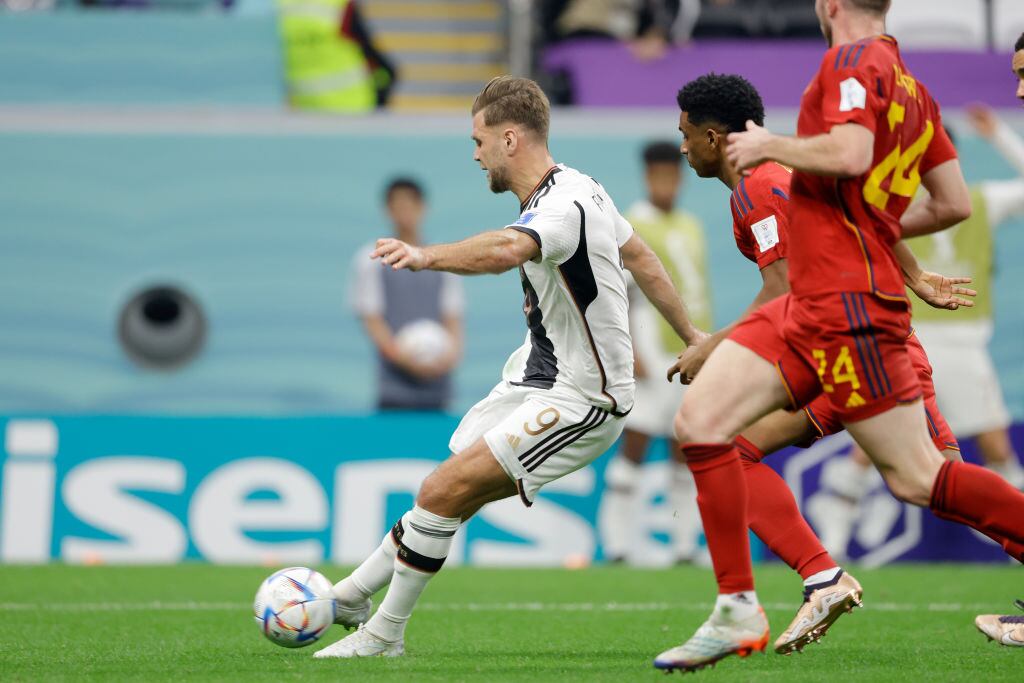Momento del gol de Niclas Fullkrug para Alemania (Photo by Rico Brouwer/Soccrates/Getty Images)