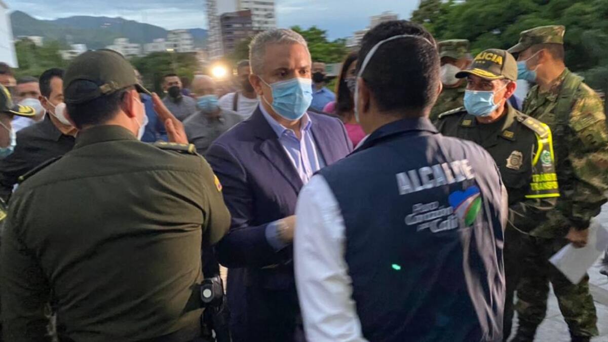 Iván Duque anuncia el máximo despliege de las Fuerzas Militares en Cali