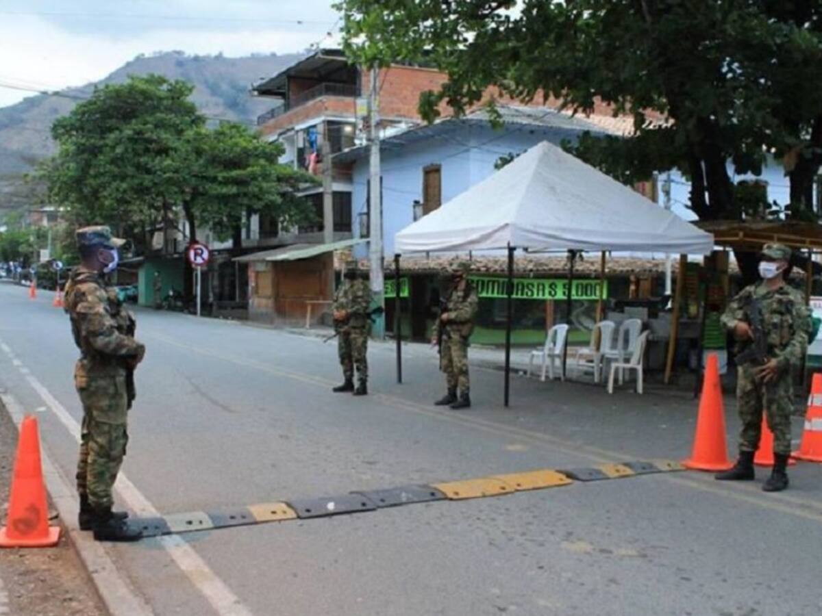 Un rayo hirió a dos soldados en Dabeiba, Antioquia