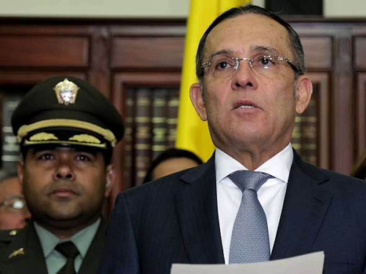 Presidente del Senado debe cumplir fallo o estará en desacato: Tribunal
