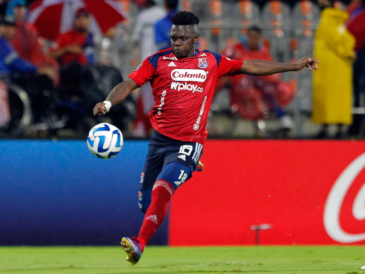 Edwuin Cetré, sobre Junior: Las críticas no me afectan, mis estadísticas fueron muy buenas