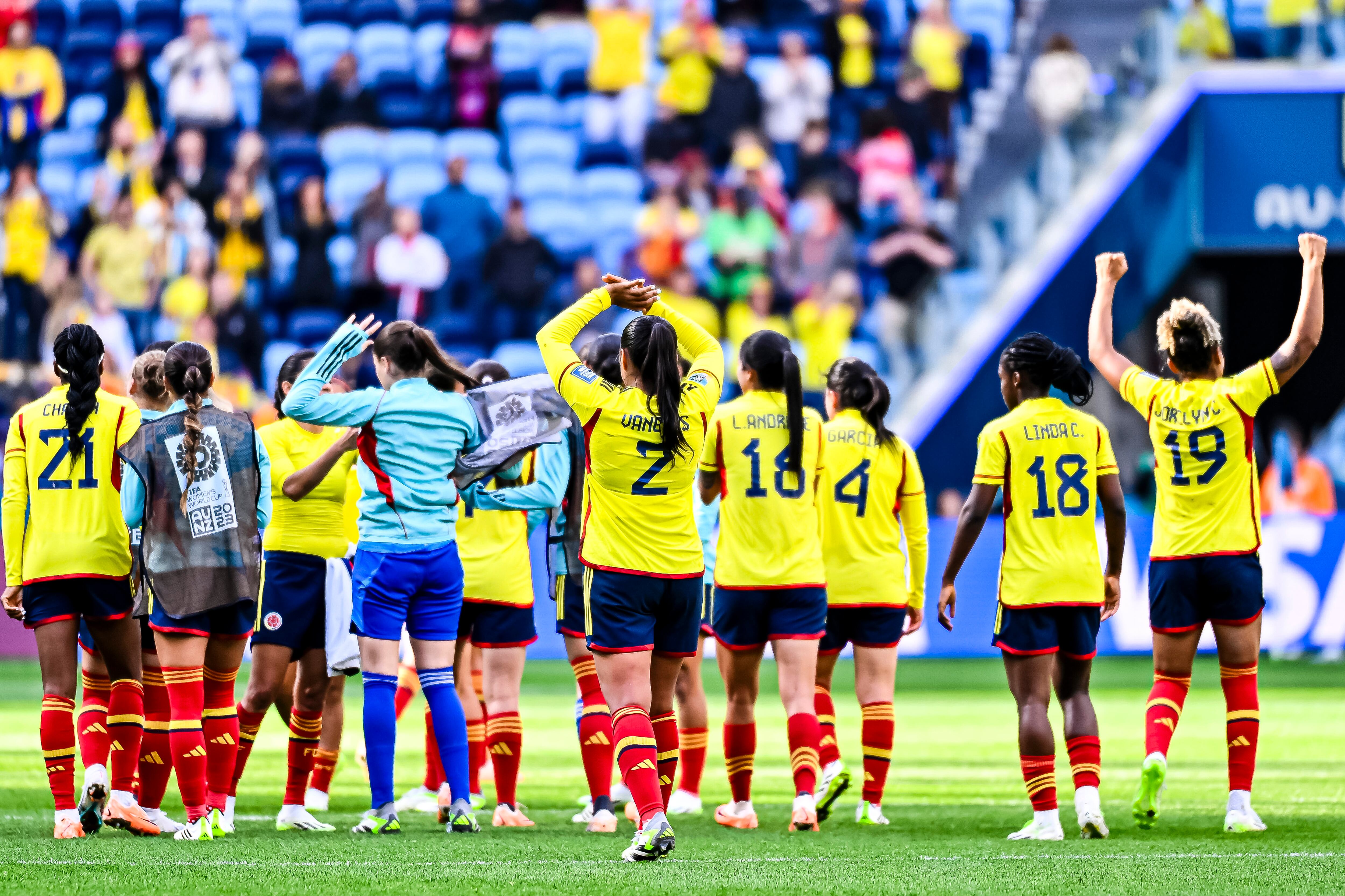 SYDNEY, AUSTRALIA - JULY 25: Colombia players celebrating after winning Korea Republic during the FIFA Women's World Cup Australia & New Zealand 2023 Group H match between Colombia and Korea Republic at Sydney Football Stadium on July 25, 2023 in Sydney, Australia. (Photo by Patricia Pérez Ferraro/Eurasia Sport Images/Getty Images)