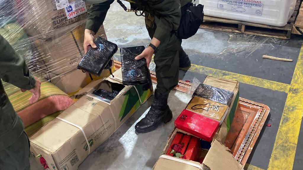 La incautación fue en la localidad de Fontibón. Cortesía: Policía Antinarcóticos.