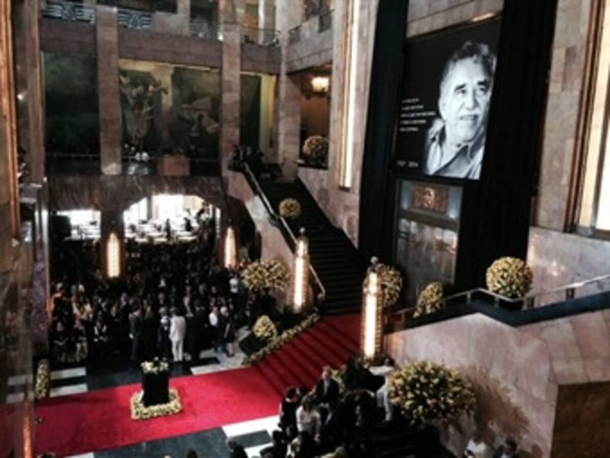 El cubrimiento fotográfico de Caracol Radio al homenaje de Gabo en México