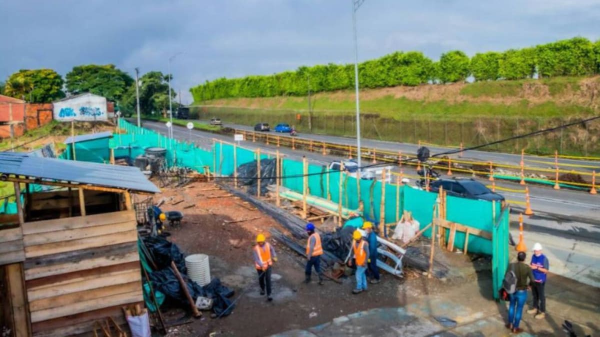 Durante tres meses más estará cerrada la Avenida 30 de Agosto en Pereira