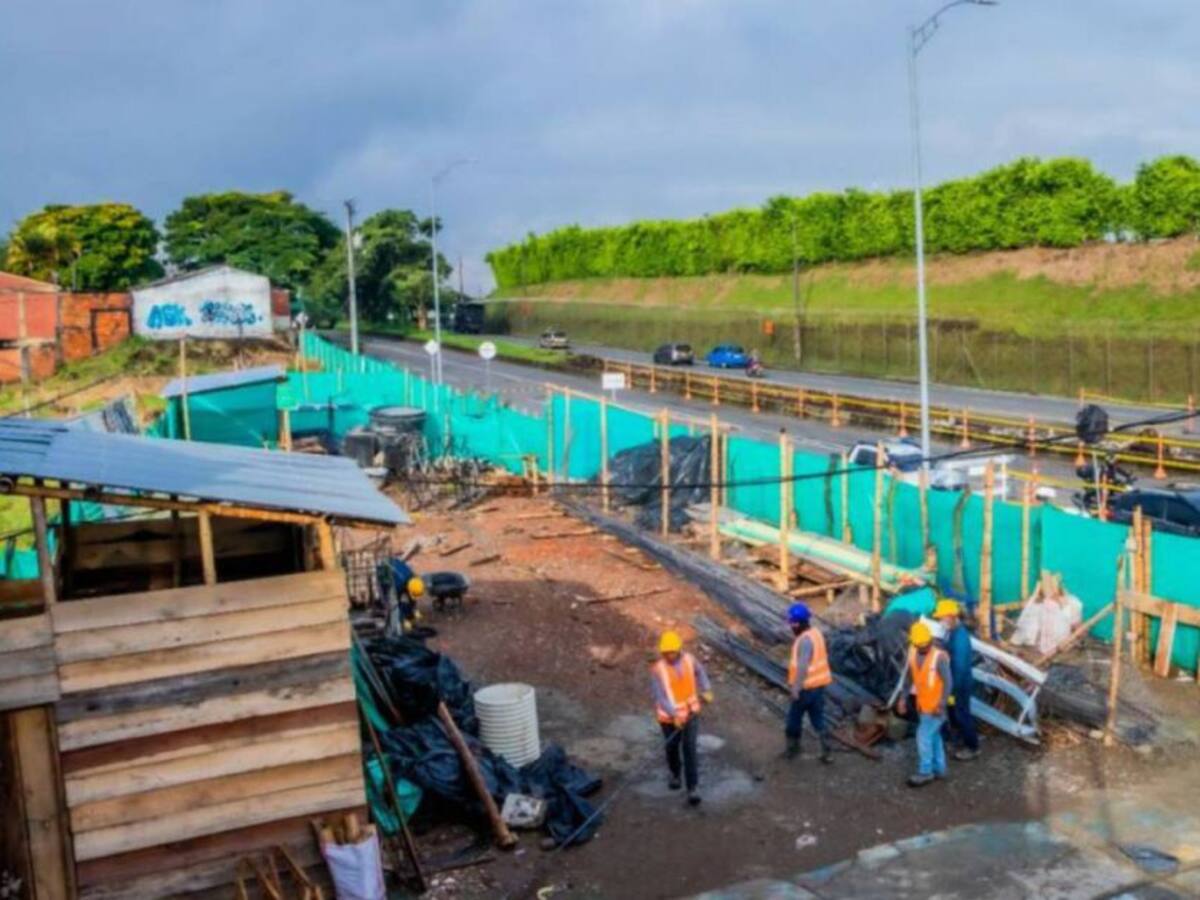 Durante tres meses más estará cerrada la Avenida 30 de Agosto en Pereira