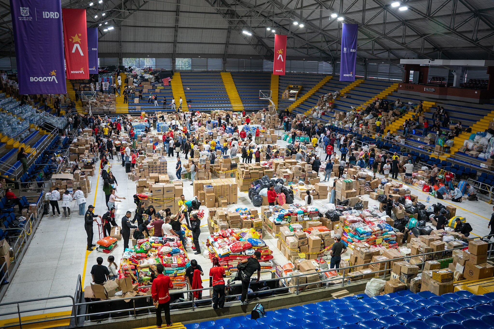 “Somos una nevera generosa”: Galán celebra las 1.800 toneladas de ayudas enviadas desde Bogotá