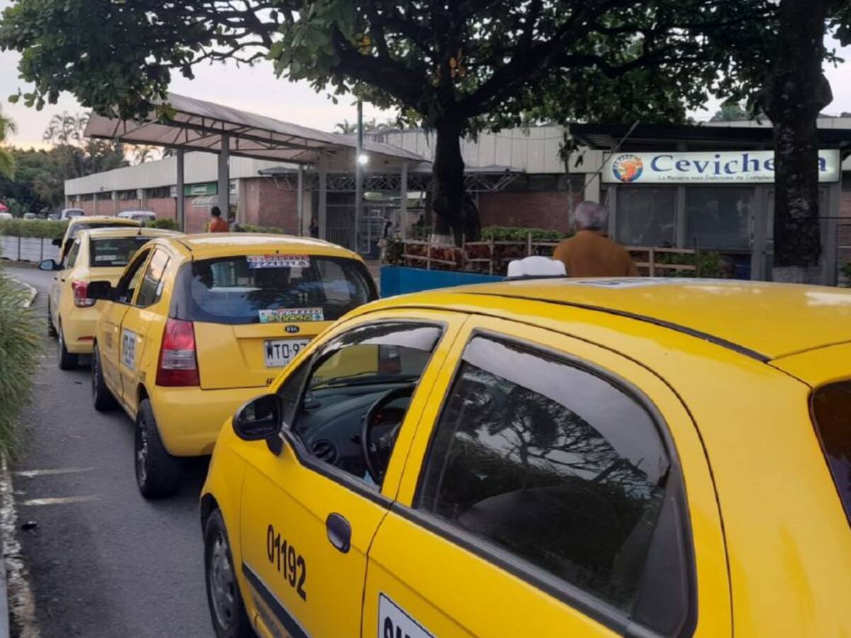 “El transporte ilegal se apodero de Ibagué”: Integrantes del gremio de taxistas