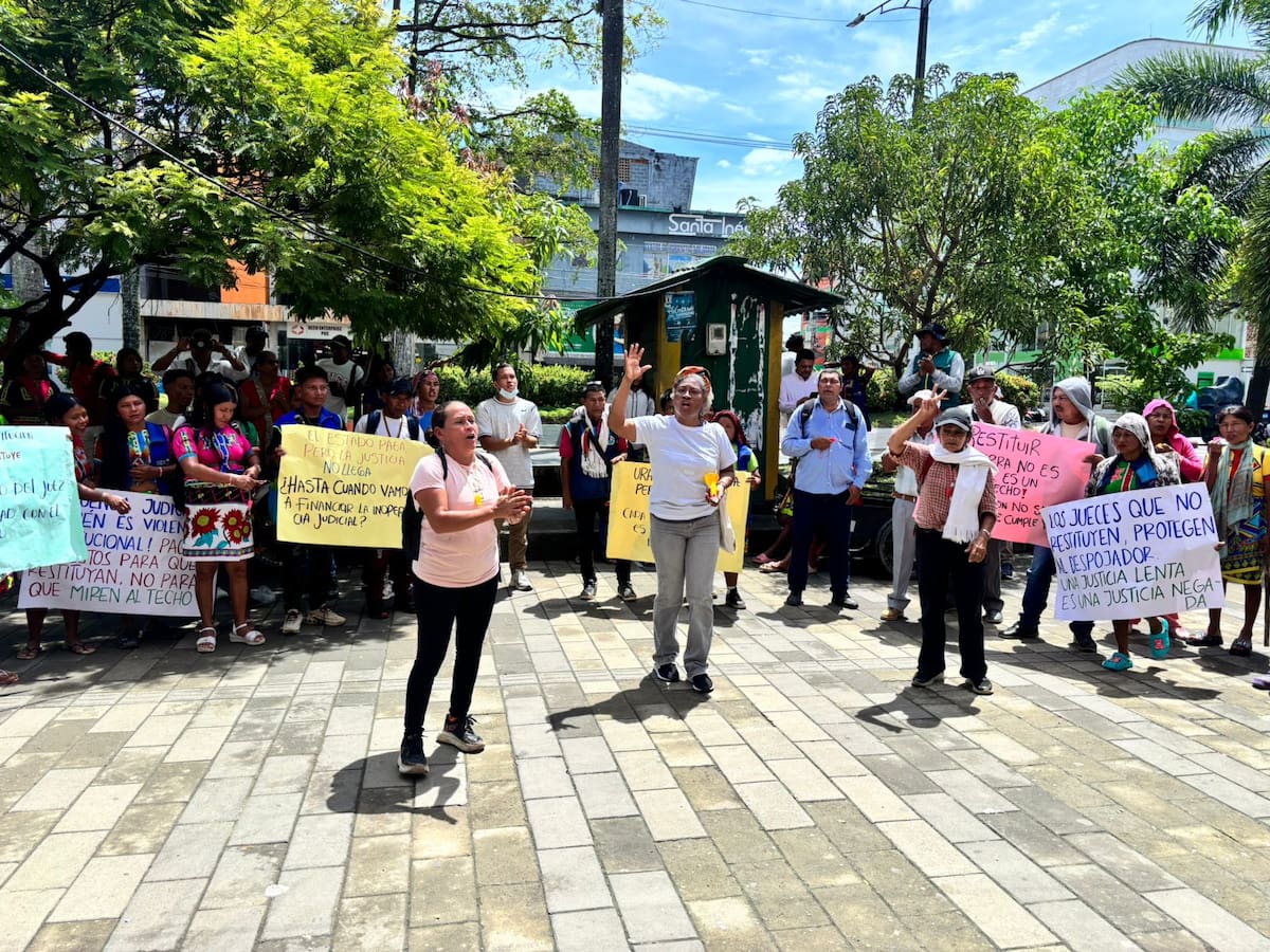 Campesinos, afrodescendientes e indígenas alertan lentitud en restitución de tierras en Urabá