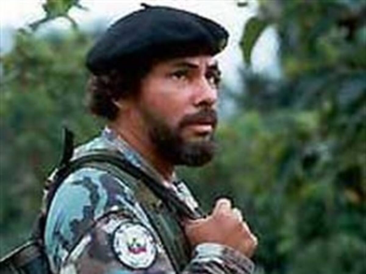 Vicepresidente insta a líderes de las Farc a que dejen sus armas o afrontarán consecuencias