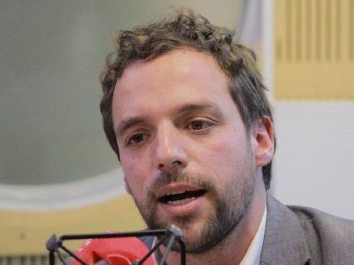 La regla general, nadie puede salir: Gómez