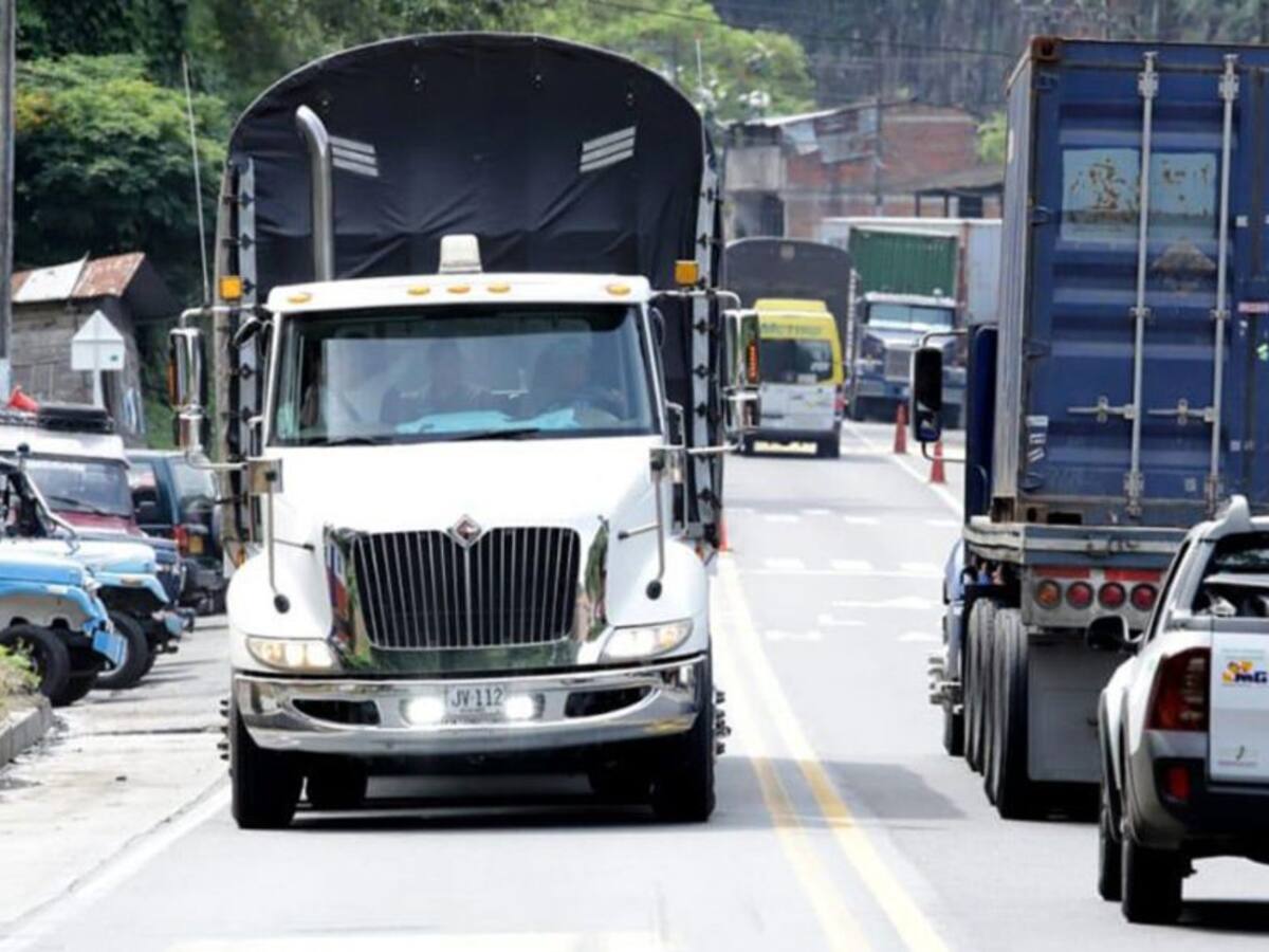 Cierre nocturno de la vía La Línea se mantiene de lunes a jueves: Invias