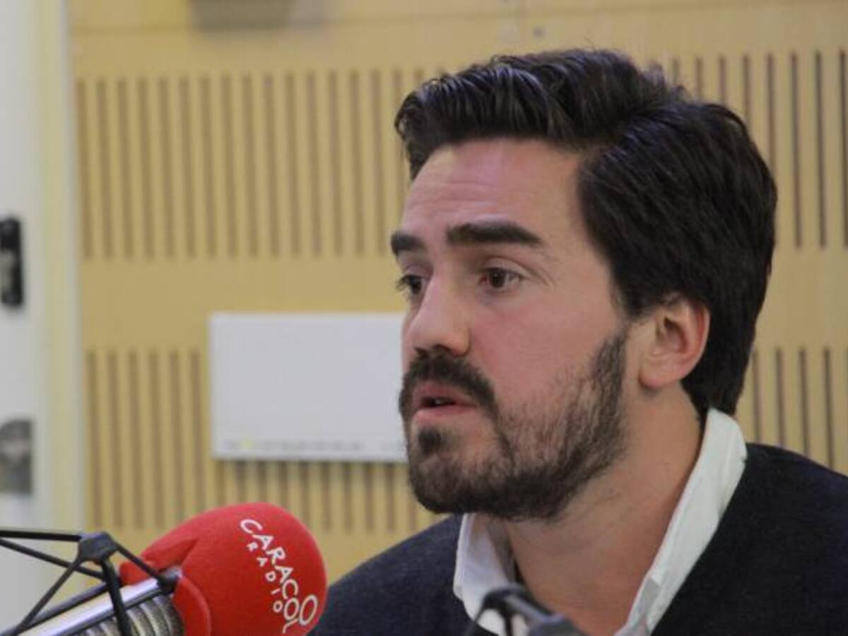 Ley de cátedra de Historia tiene un tinte político: Gabriel Santos