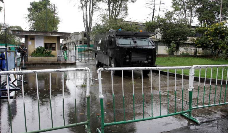 Tanqueta Policía Nacional 