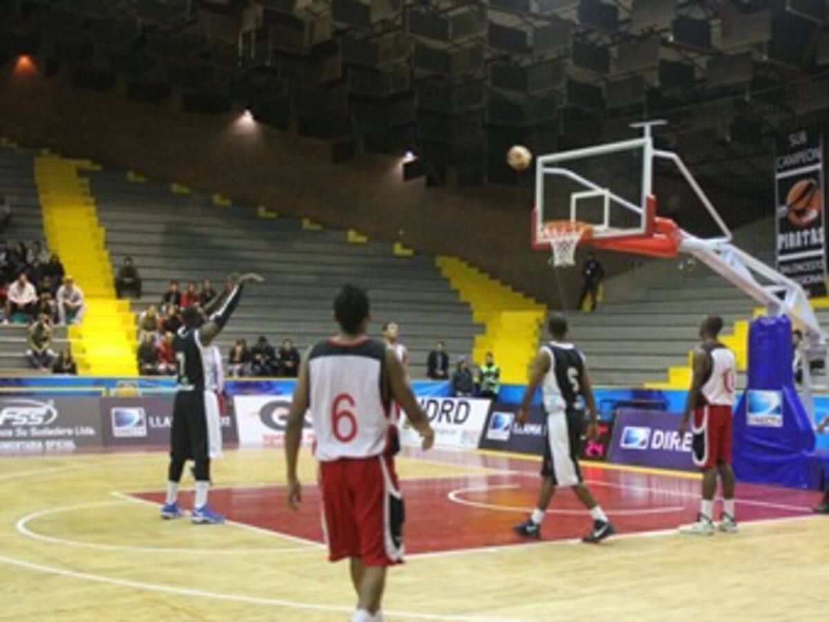 Cayó Águilas de Tunja, y ahora comparte el liderato con Academia, Búcaros y Piratas