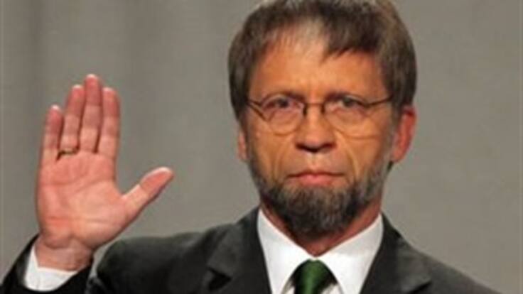 Consejo Electoral deja en firme candidatura de Antanas Mockus