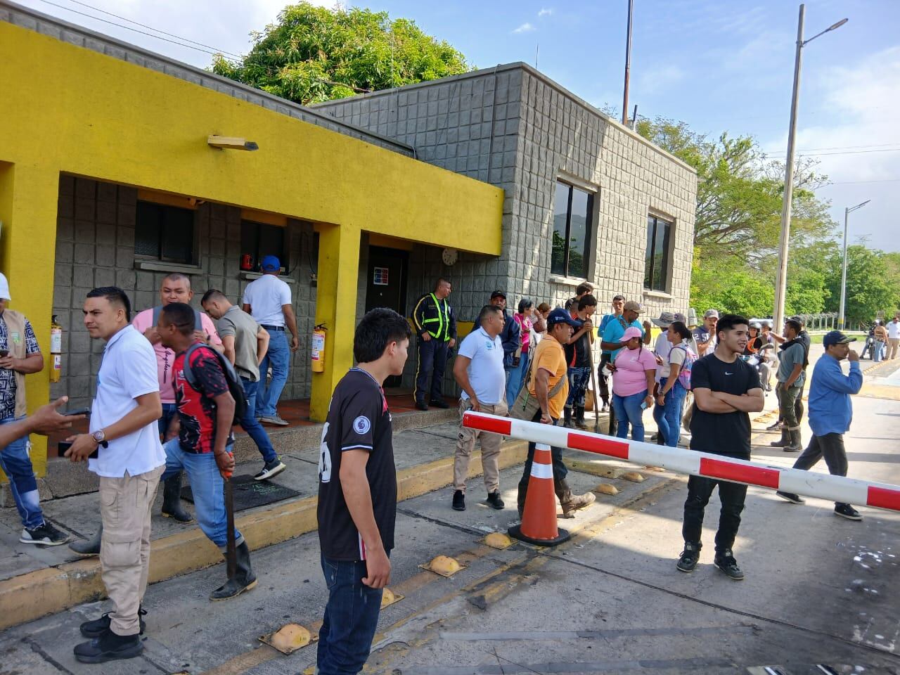 Comunidades exigen suspender cobro del peaje Neguanje por crisis vial en la Troncal del Caribe/ Cortesía
