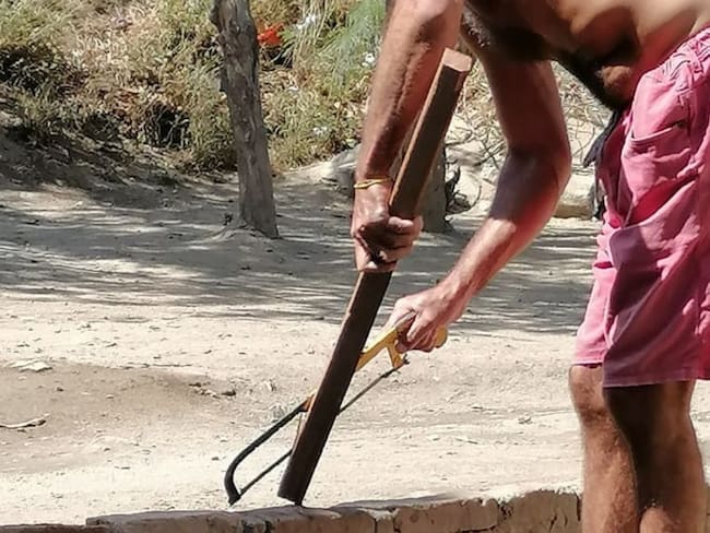 Comunidad de Santa Marta se arma con palos y machetes para evitar hurtos