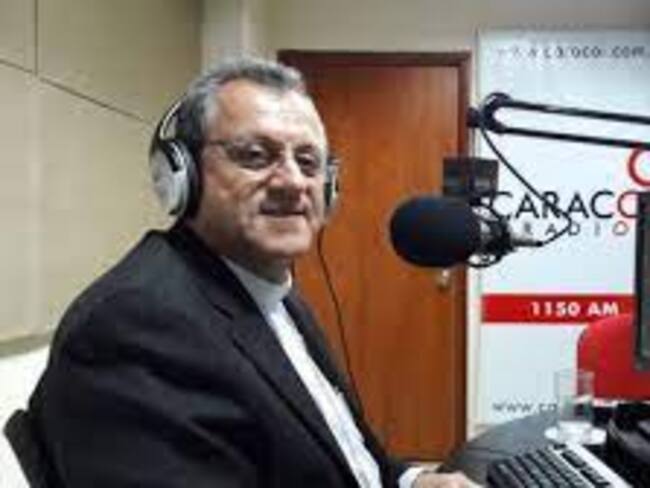 Monseñor Carlos Arturo Quintero, obispo de la Diócesis de Armenia